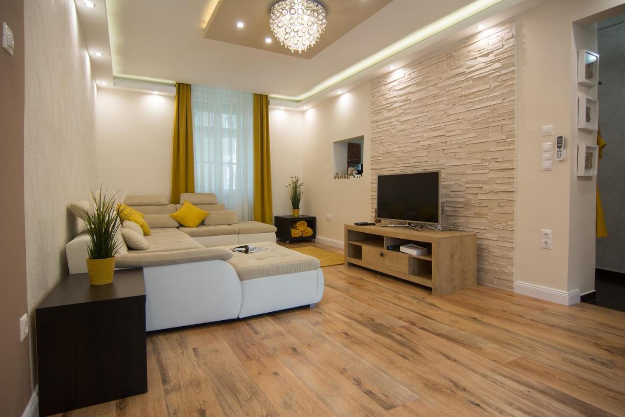 אגר Cork Apartman מראה חיצוני תמונה